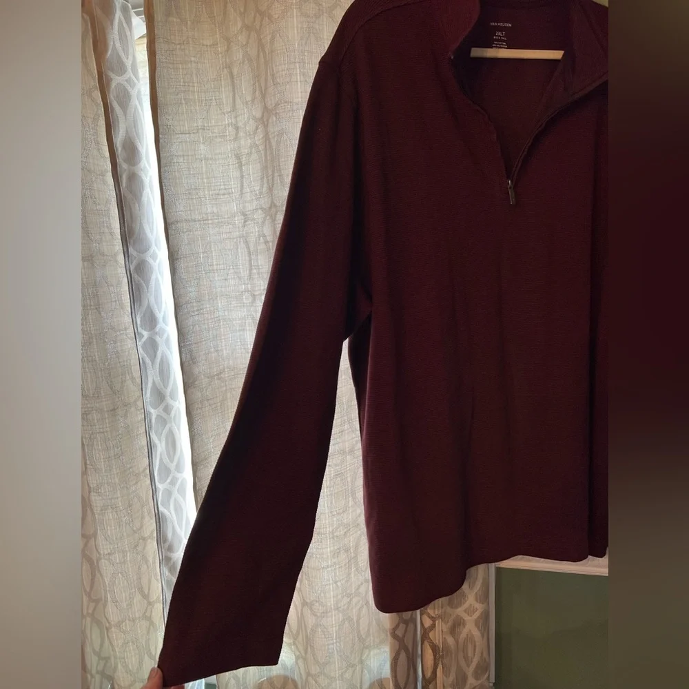Van Heusen pull over sweater in burgundy 2X large, big and tall men’s - Picture 3 of 5